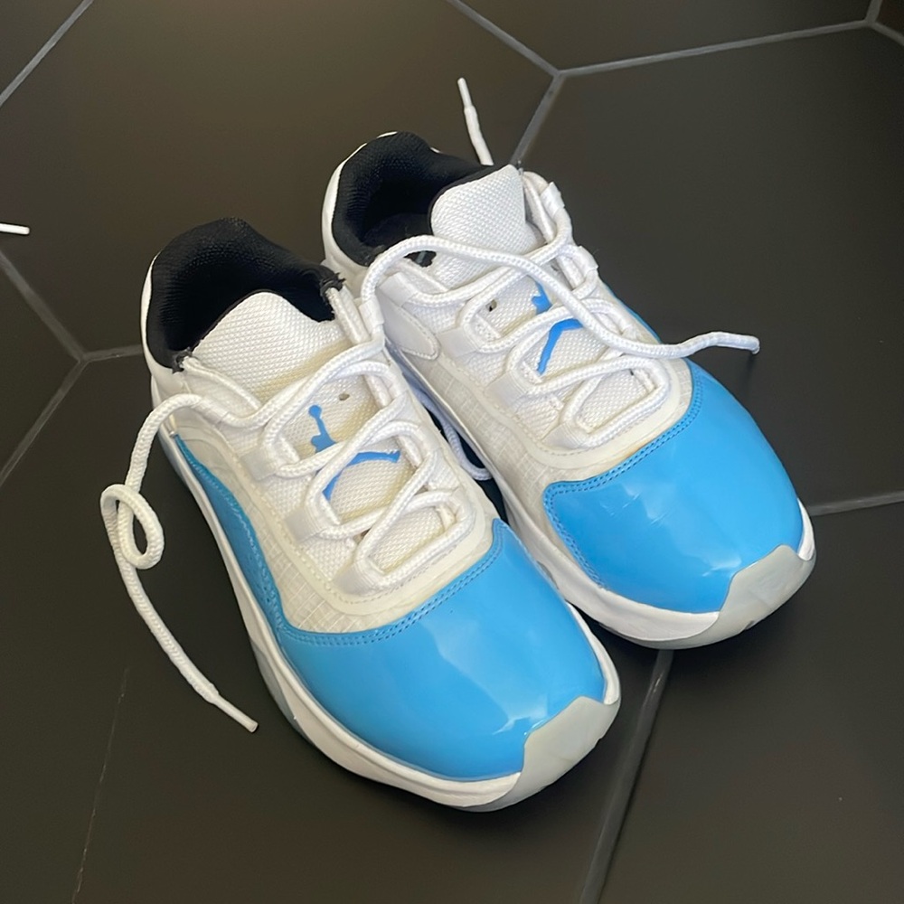AJ 11 baby blue low top